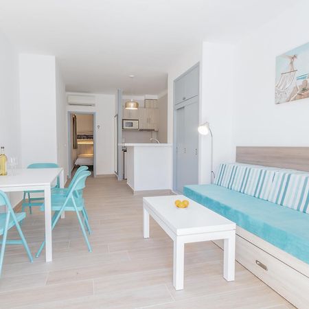 Apartamentos Lago Colonia de Sant Jordi Екстериор снимка