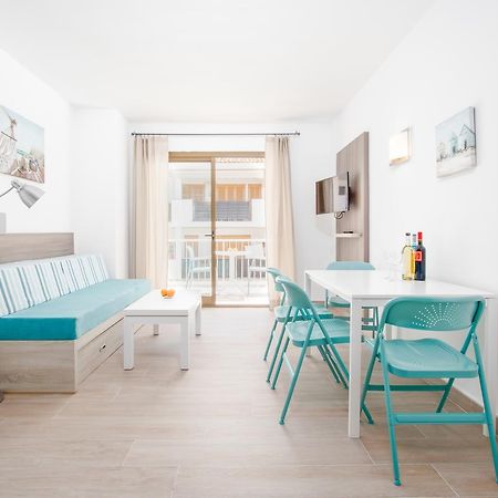 Apartamentos Lago Colonia de Sant Jordi Екстериор снимка